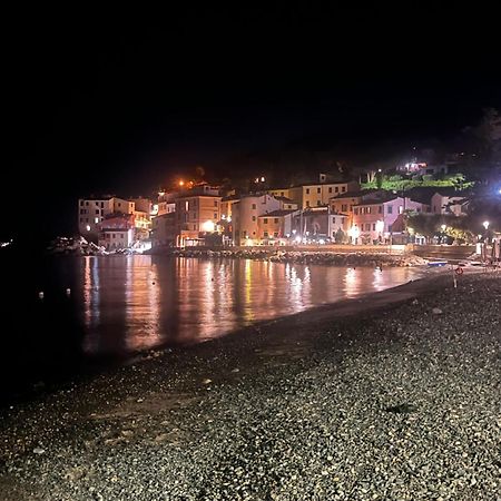 La Casina Di Checco Appartement Marciana Marina  Buitenkant foto