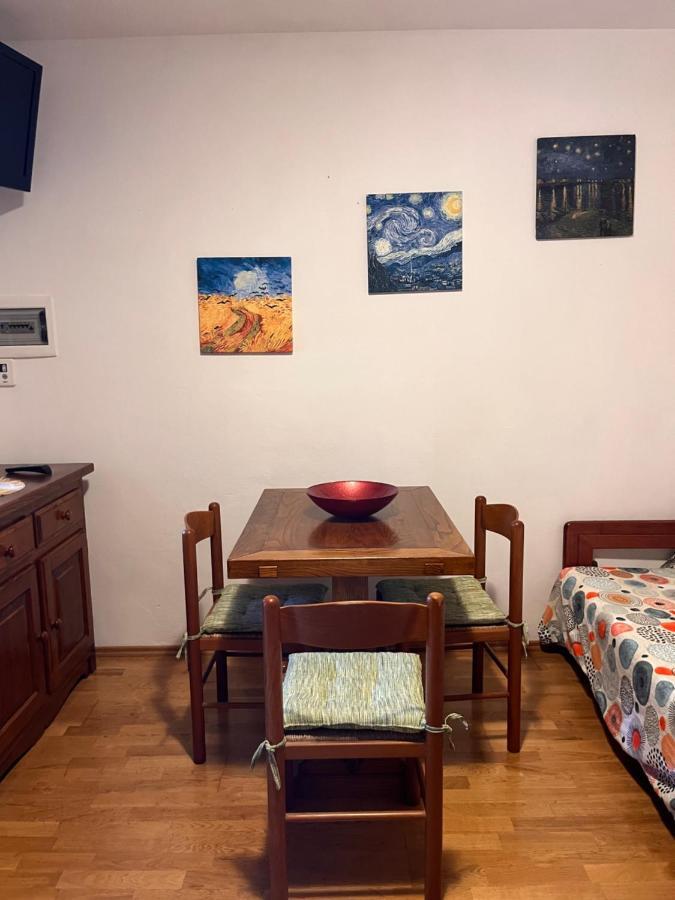 La Casina Di Checco Appartement Marciana Marina  Buitenkant foto